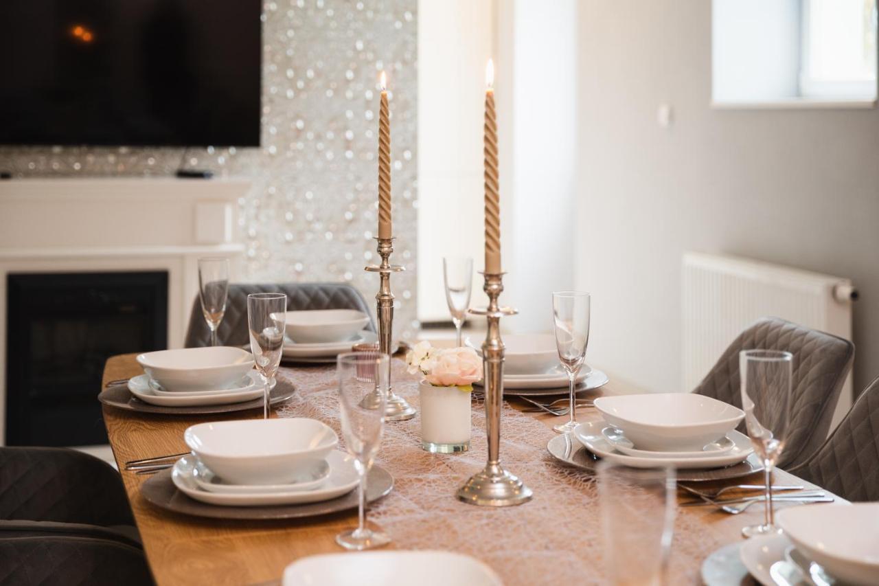Luxury Central 150M2 Apartment On Wencelas Square With Private Garage Прага Екстериор снимка